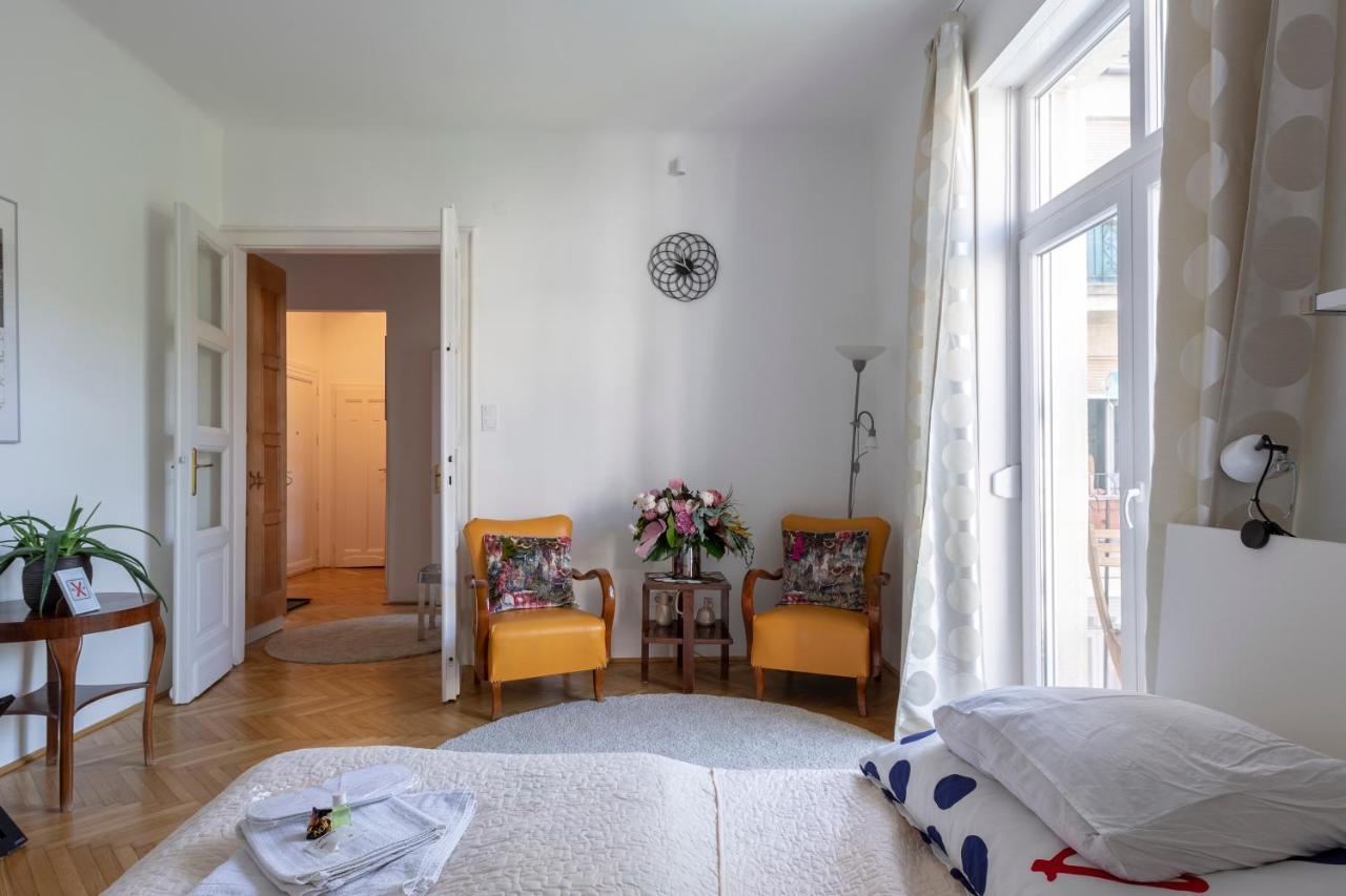 Gorgeous Flat Right Near The City Center Budapeste Exterior foto